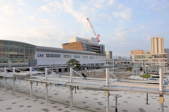 石川県のJR小松駅