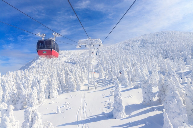 山形市の「蔵王ロープウェイ」が有名な、山形県の地価は?(出所:PIXTA)