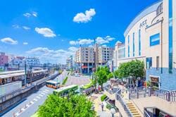 東武東上線成増駅の北口ロータリーの様子（出典：PIXTA）