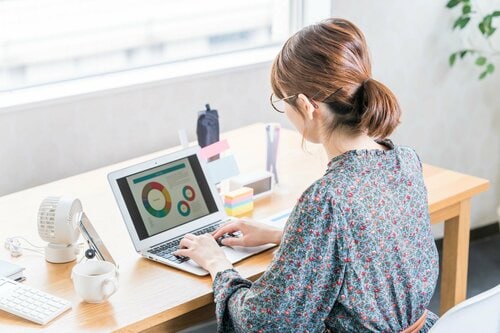リビングにテレワークのスペースを作る
