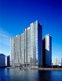 「ワールドシティタワーズ」は3棟からなる2090戸の超高層タワー（写真提供：住友不動産）
