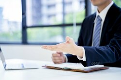 最低売却価格を教えてはいけない