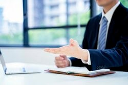 最低売却価格を教えてはいけない