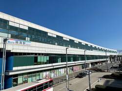 名鉄名古屋本線鳴海駅前（出典：PIXTA）