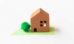 自宅（不動産）は土地と建物に分けられます
