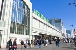 JR新宿駅