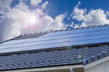 新築住宅は省エネ基準が必須になる