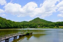 三田市にある兵庫県立有馬富士公園