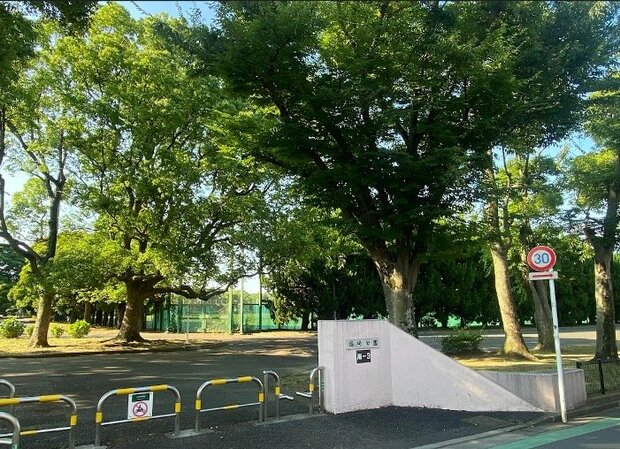 「篠崎公園」（筆者撮影）