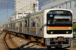 JR　209系　北八王子駅（出典：PIXTA）