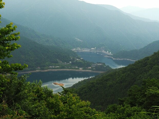 奥多摩湖画像