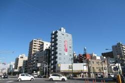 本所吾妻橋駅周辺の街並み(出典：PIXTA)