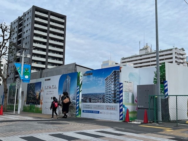 写真③：「パークシティ小岩　ザ　タワー」現地の様子（筆者撮影）