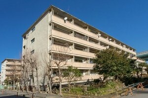 東京都江東区辰巳一丁目の都営辰巳団地