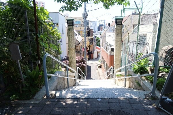 東京都新宿区築地町