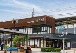 駅前風景　平井駅（出典：PIXTA）