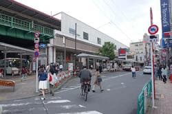 上昇率1位の西荻窪駅北口の様子（出典：PIXTA）