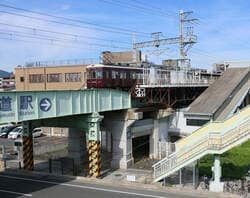 阪急今津線阪神国道駅周辺（出典：PIXTA）