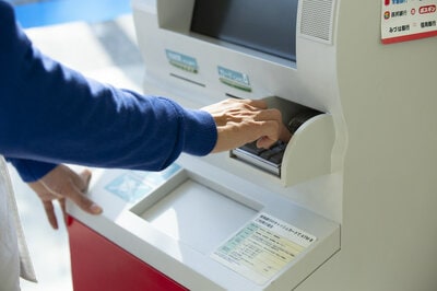 ATM利用で逃亡した本人と接触できることもある