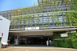 大岡山駅前の様子（出典：PIXTA）