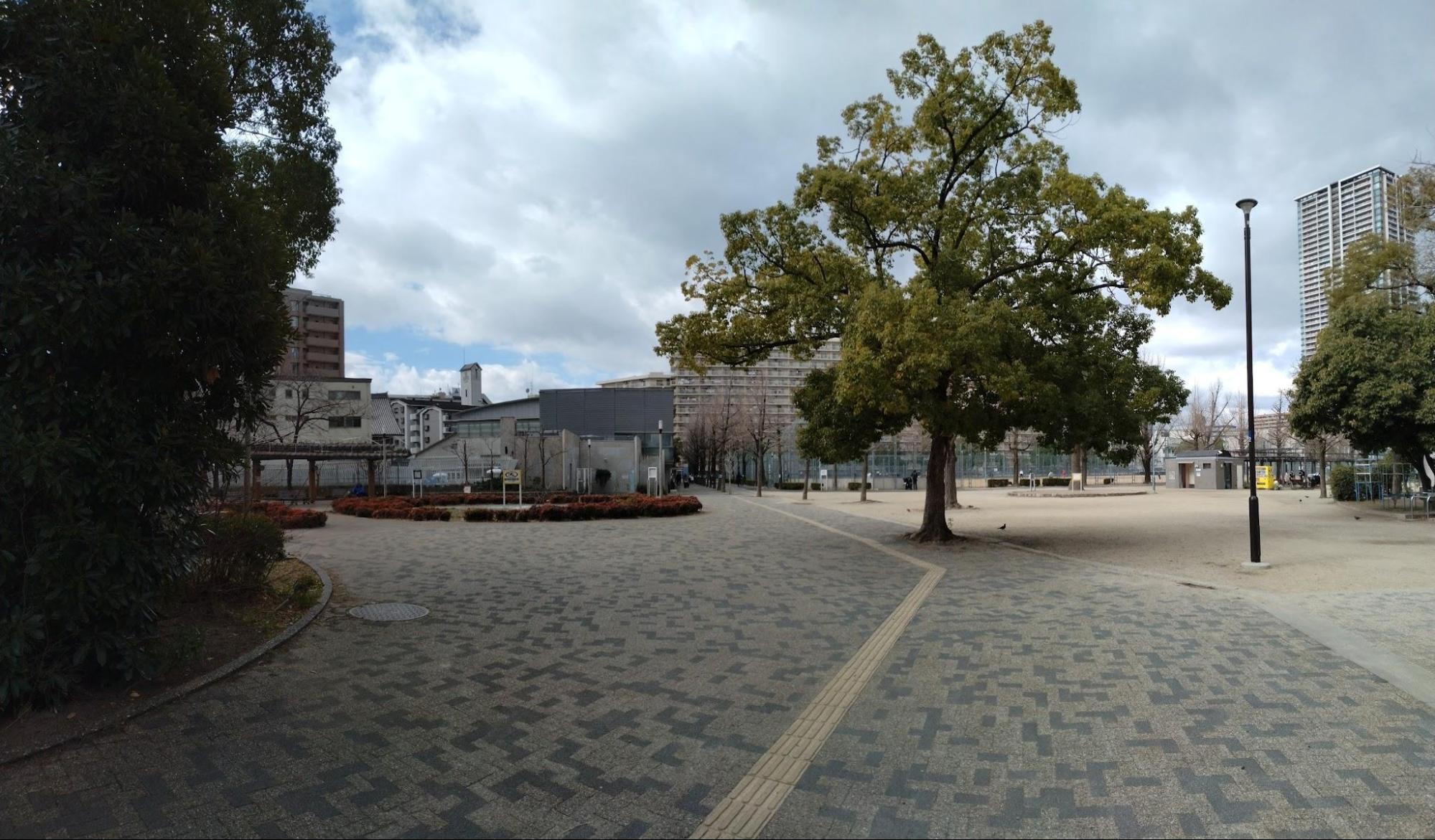 下福島公園入り口（筆者撮影）