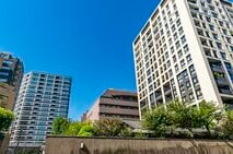 a千代田区のマンション短期転売規制は、価格高騰に歯止めをかけるか？　外国人の不動産”投機”にルールを設けるべき理由